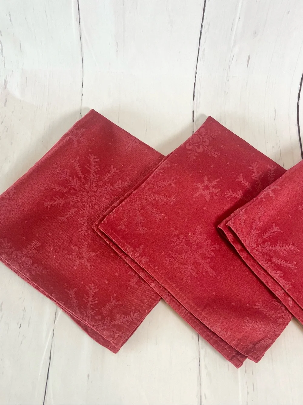 Lauren Ralph Lauren Holiday Napkins Set of 4 Burgundy Red Damask Snowflake